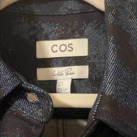 EUC! COS/Chris Perani Dark Blue Textured Denim Jacket, Size 10 - Picture 4 of 6